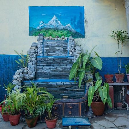 Hotel Bougainvillea Pokhara Dış mekan fotoğraf