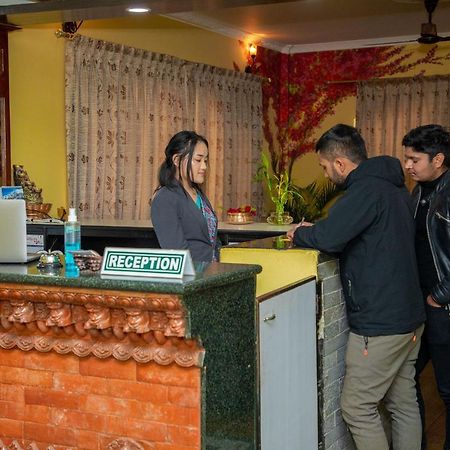 Hotel Bougainvillea Pokhara Dış mekan fotoğraf