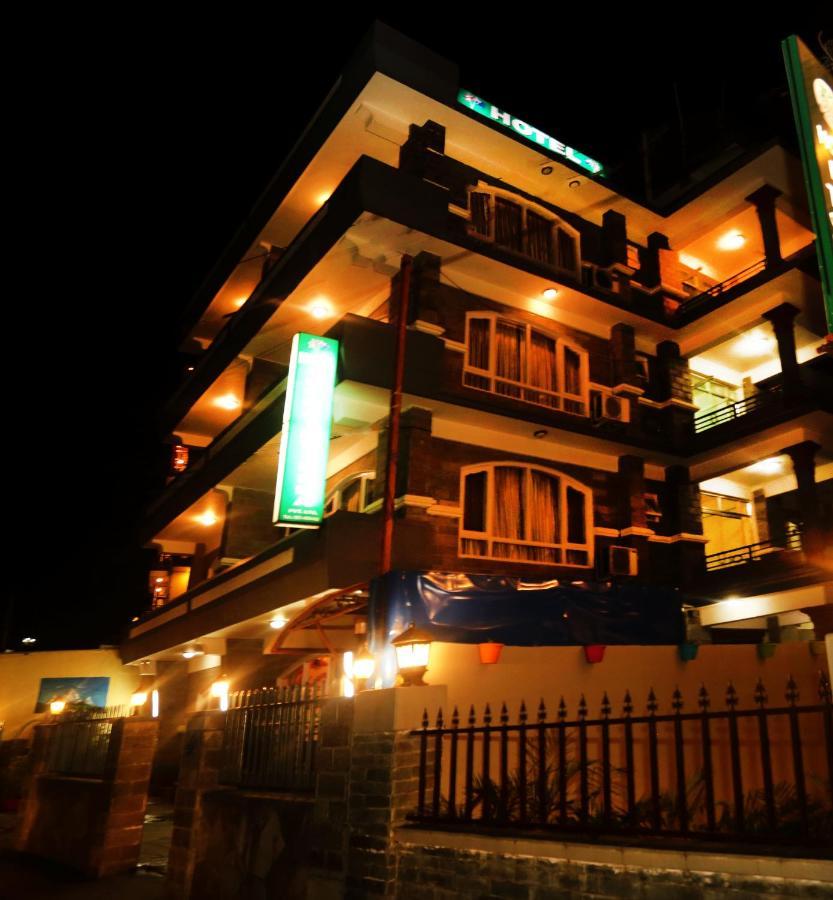 Hotel Bougainvillea Pokhara Dış mekan fotoğraf