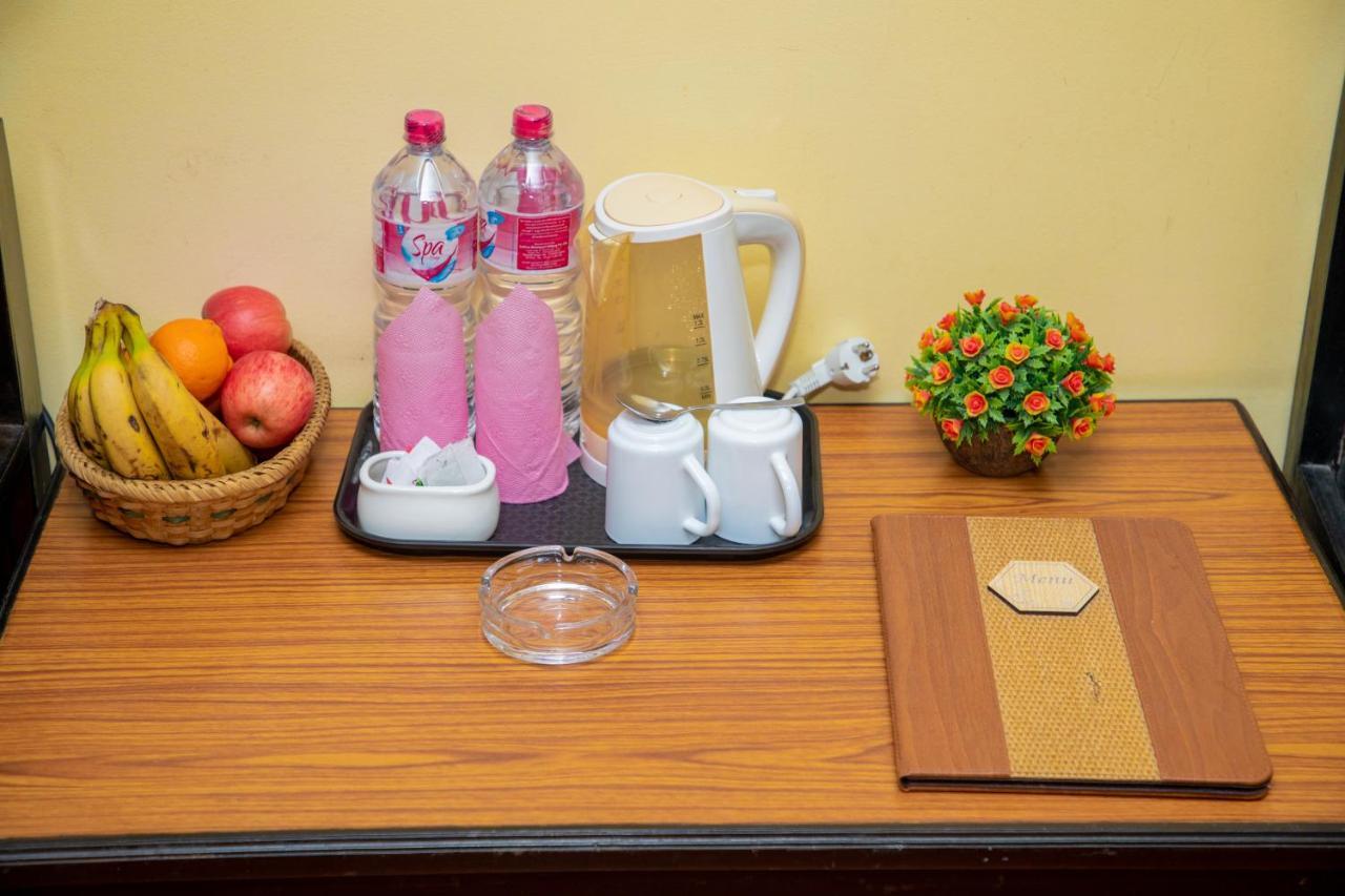 Hotel Bougainvillea Pokhara Dış mekan fotoğraf