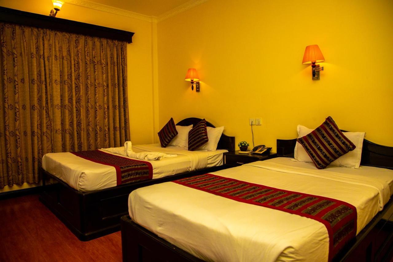 Hotel Bougainvillea Pokhara Dış mekan fotoğraf