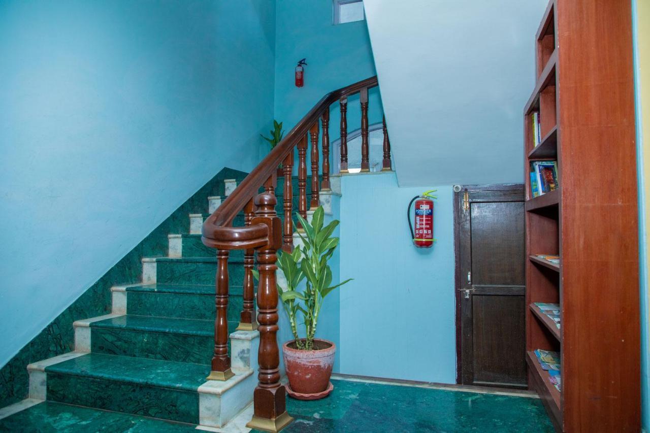 Hotel Bougainvillea Pokhara Dış mekan fotoğraf