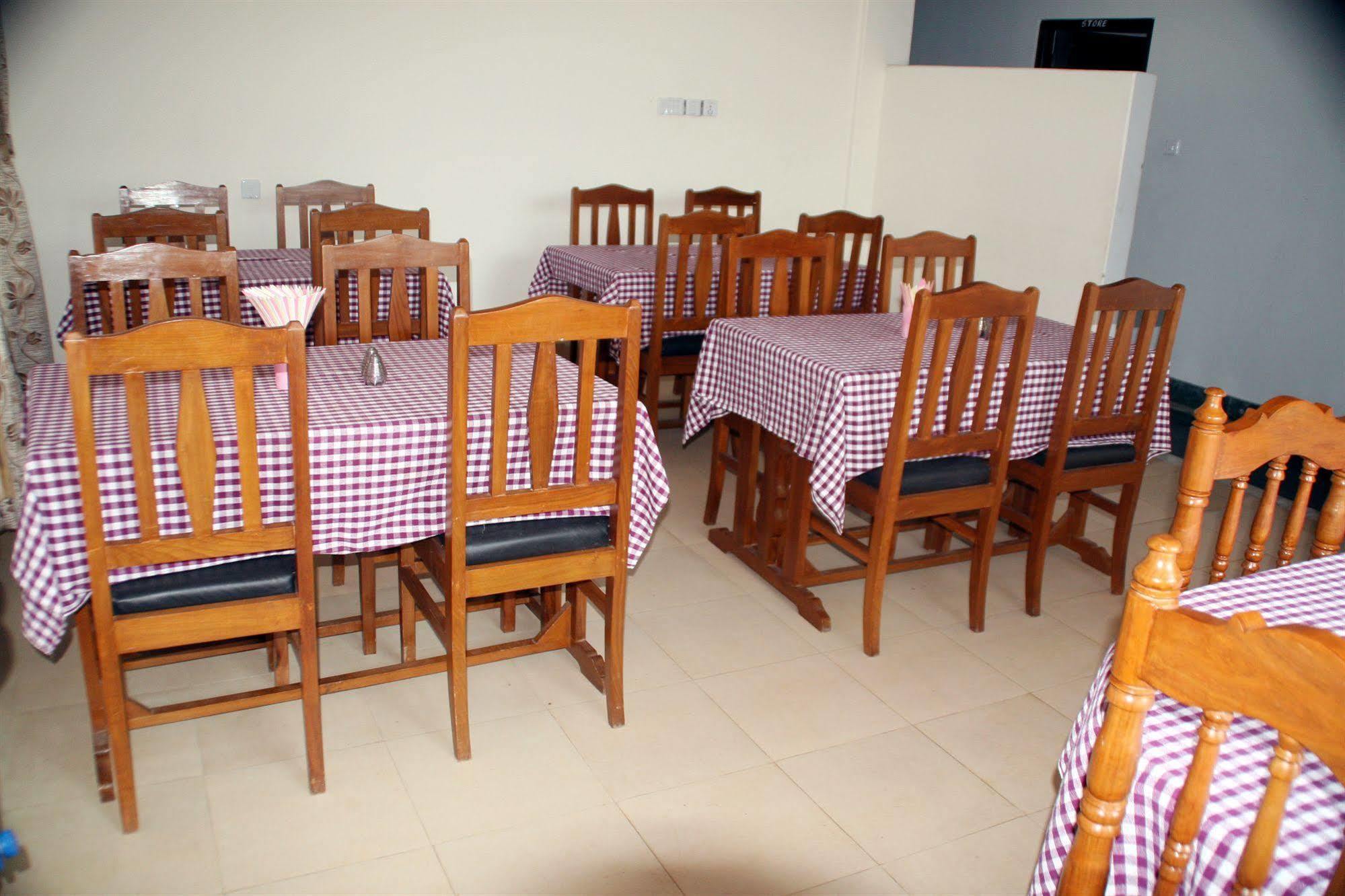 Hotel Bougainvillea Pokhara Dış mekan fotoğraf