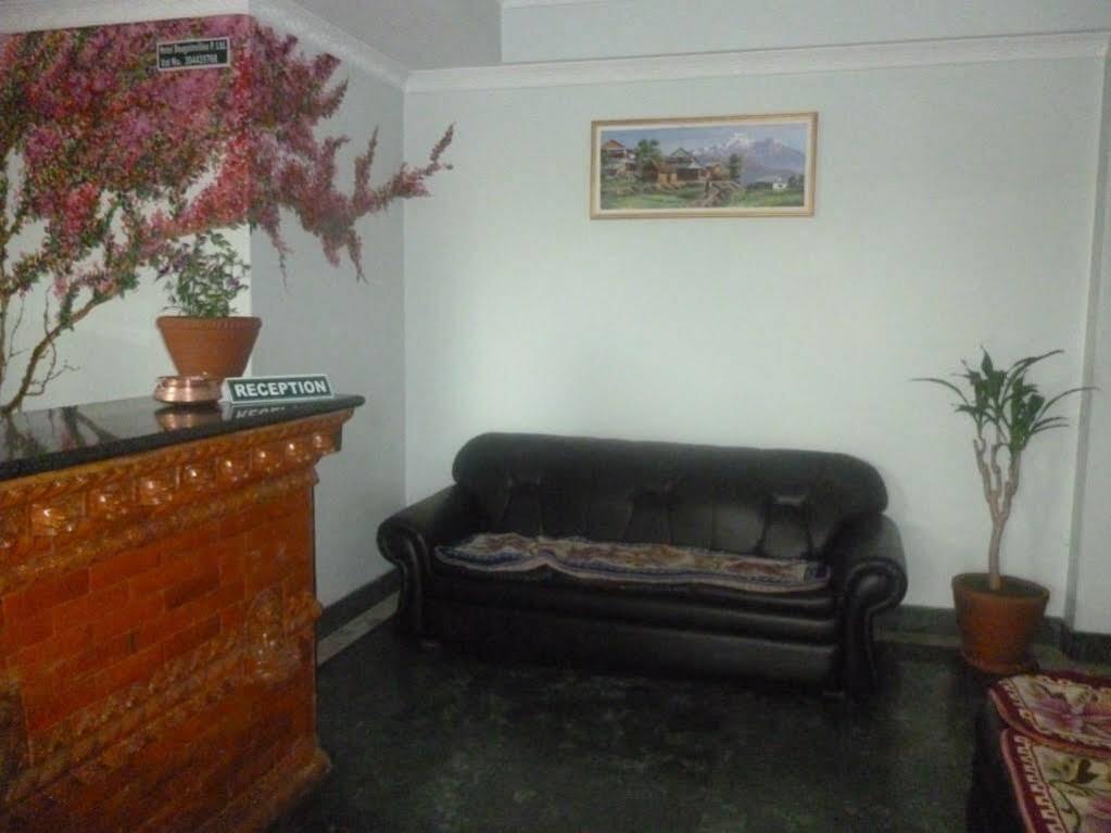 Hotel Bougainvillea Pokhara Dış mekan fotoğraf